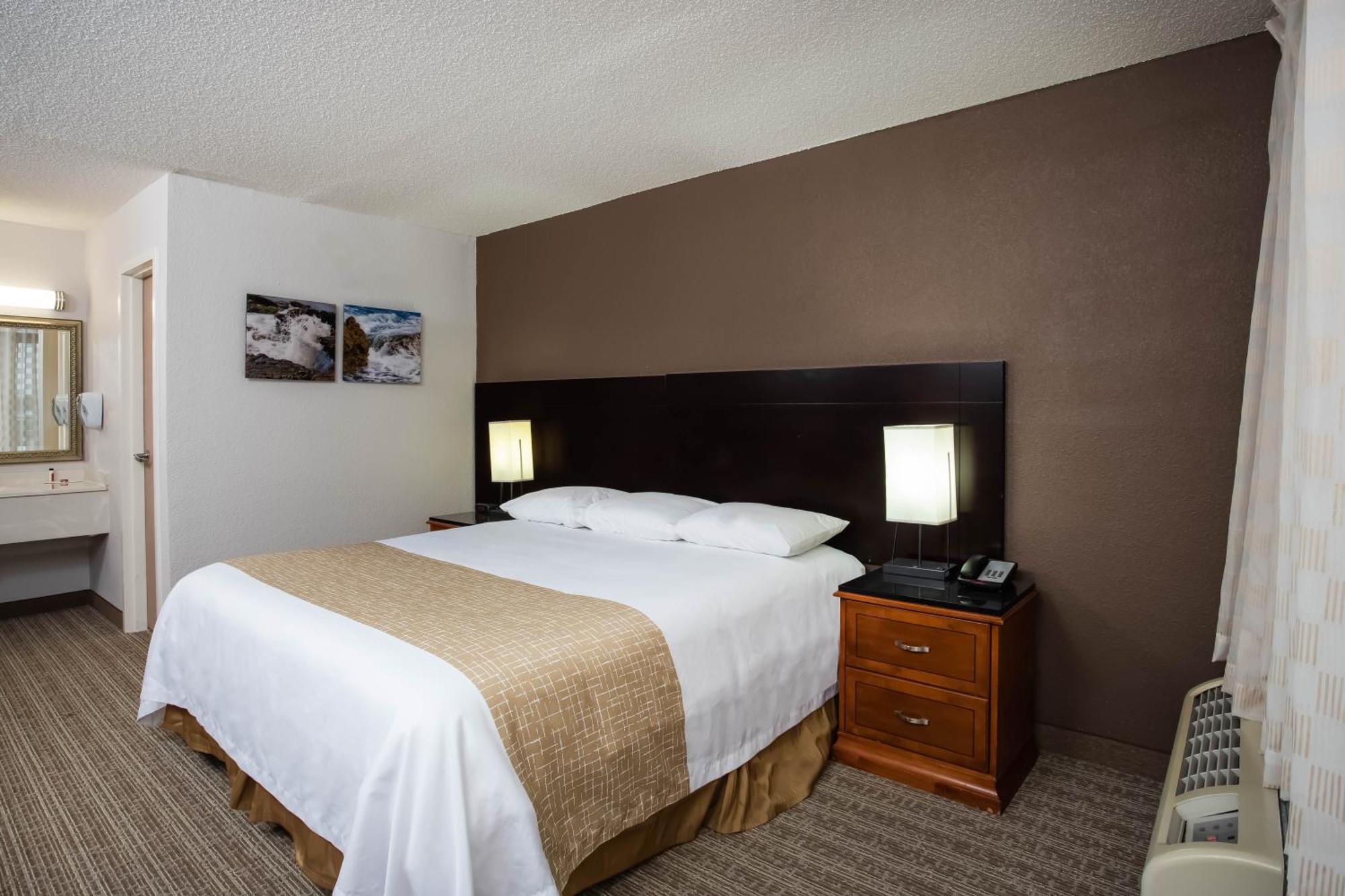 Travelodge By Wyndham Fort Wayne North Extérieur photo