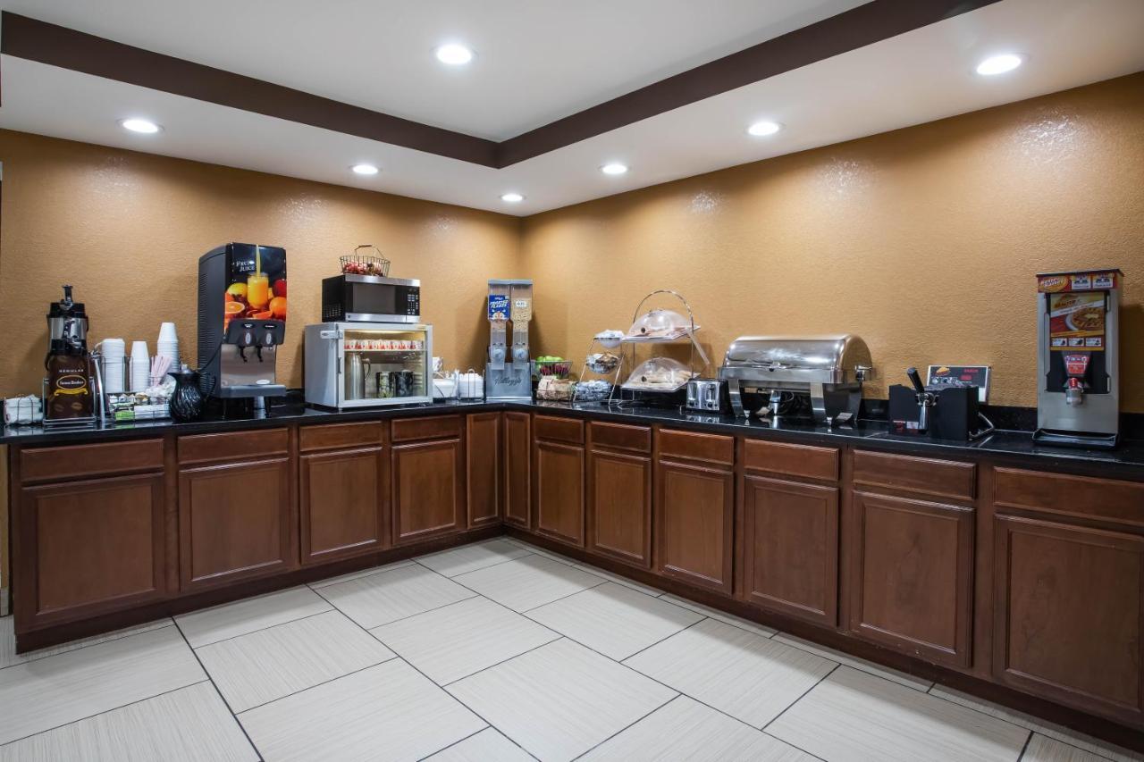 Travelodge By Wyndham Fort Wayne North Extérieur photo